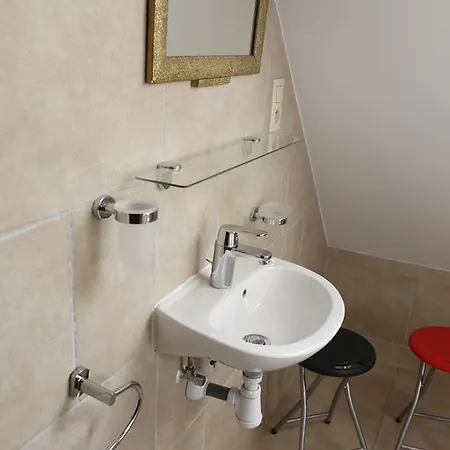 別荘 Au Grenier Des Coccinelles